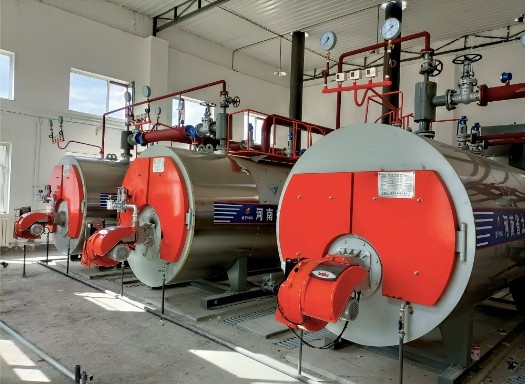 3臺4噸燃氣真空冷凝熱水鍋爐發往湖北宜昌